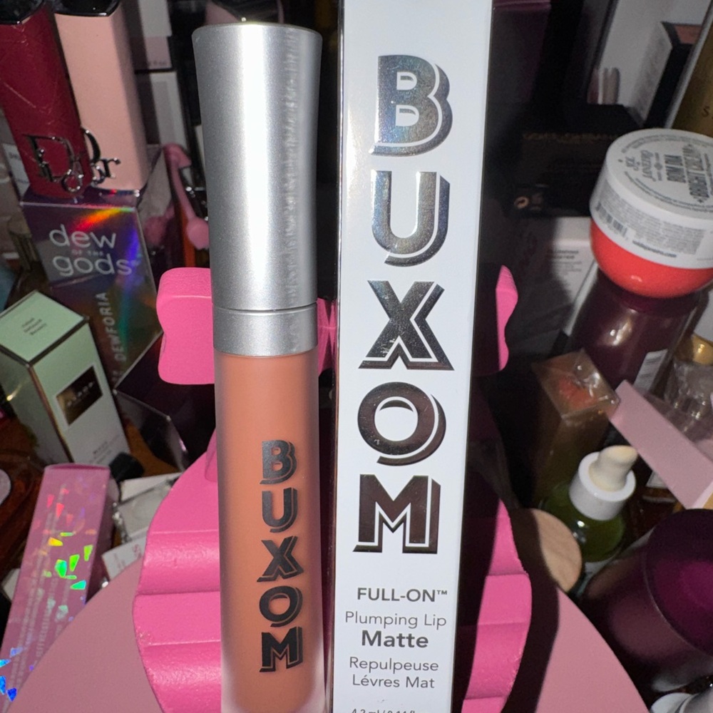 Buxom Full-On Plumping Lip Matte – Nude Peach